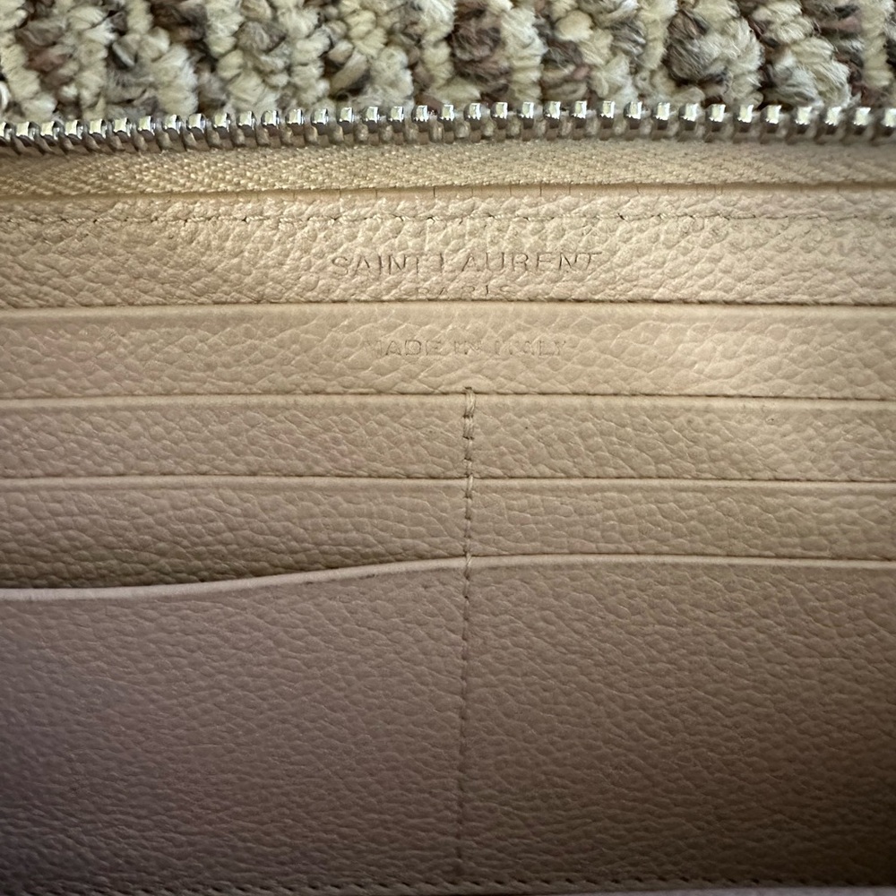 Saint Laurent Cassandra Zippy Wallet - Picture 7 of 11